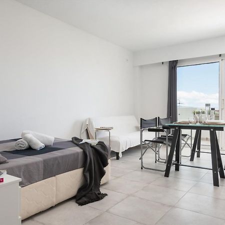 Nice Studio In Siesta 2 In Puerto Alcudia 7 Lägenhet Exteriör bild
